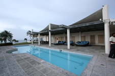 Enlarge photo 280