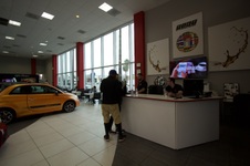 Enlarge photo 17