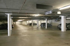 Enlarge photo 11