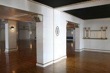 Enlarge photo 19