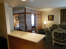 Ramada LA/DT