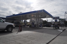 Mobil, Pico Blvd