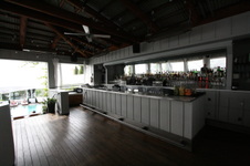 Enlarge photo 12