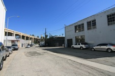 Enlarge photo 33