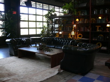 Enlarge photo 33