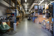 Int Big Box Store