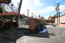 Enlarge photo 19