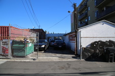 Enlarge photo 18