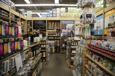 Enlarge photo 33
