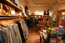 Enlarge photo 2