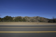 Kanan Road (By 101 Exit)