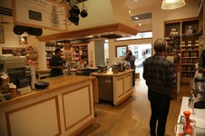 Enlarge photo 3