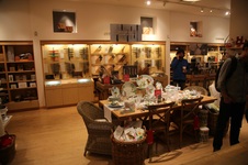 Enlarge photo 46