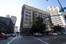 Barclay Hotel, Downtown
