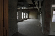 Enlarge photo 48