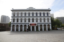 Enlarge photo 56