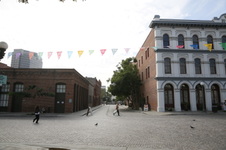Enlarge photo 58