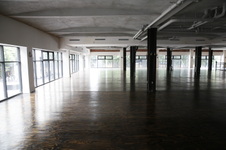 Enlarge photo 18