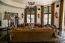 Enlarge photo 33
