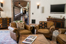 Enlarge photo 89