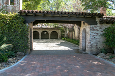 Enlarge photo 186