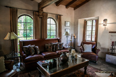 Enlarge photo 230
