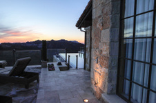 Enlarge photo 128