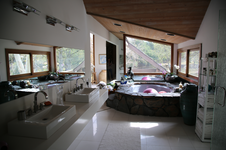 Enlarge photo 83