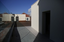 Enlarge photo 34