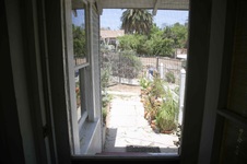 Enlarge photo 37