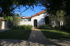 Enlarge photo 2