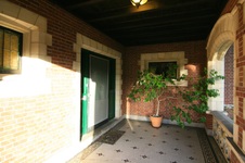 Enlarge photo 13
