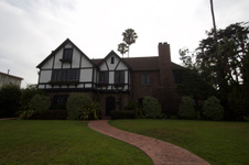 224 N. Rossmore Blvd