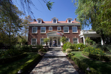 3825 W. Adams Blvd