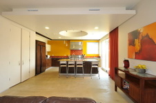 Enlarge photo 18