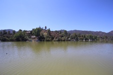 Enlarge photo 44