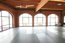 Enlarge photo 35
