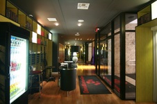 Enlarge photo 23