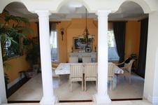 Enlarge photo 12