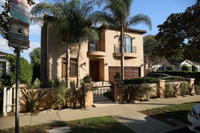 2056 Kerwood Ave