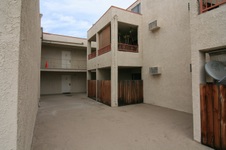 Enlarge photo 16
