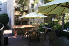 Ext. Apts