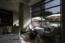 Enlarge photo 89