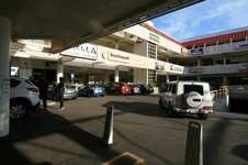 Ext. strip mall