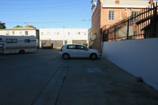 Enlarge photo 24