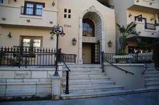 Enlarge photo 4