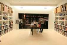 Enlarge photo 25