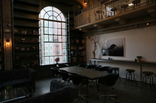 Enlarge photo 57