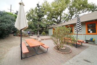 Enlarge photo 51