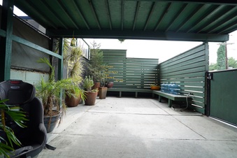 Enlarge photo 4